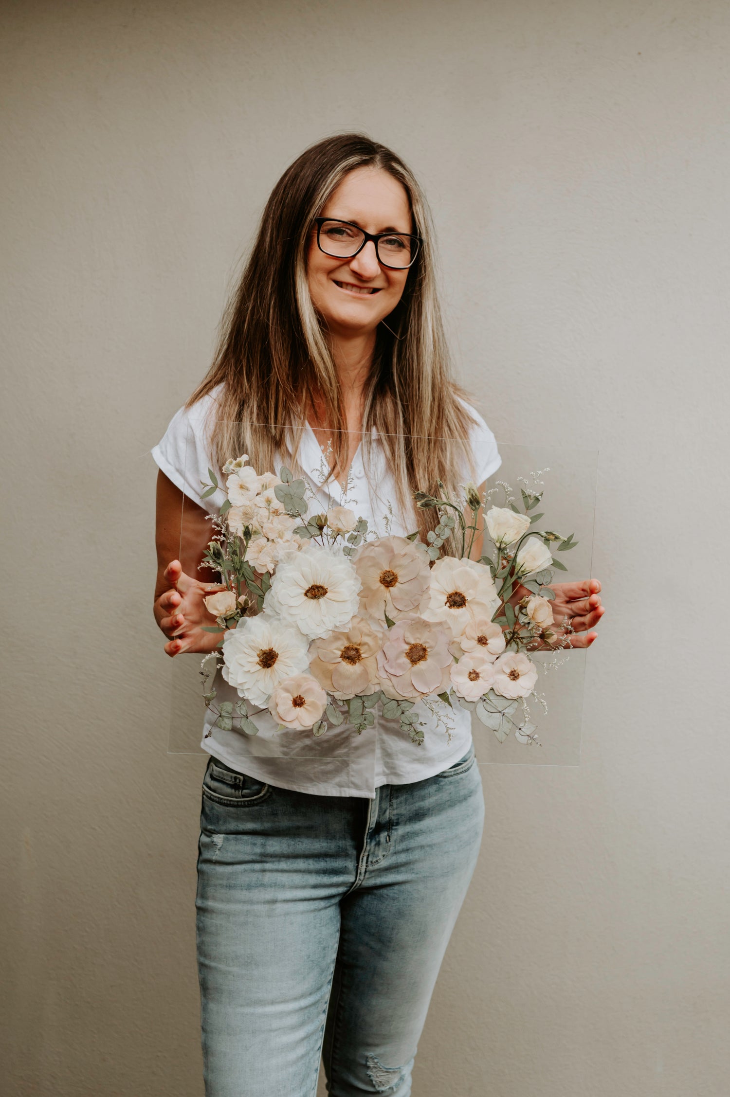 Joy van Niekerk, created with joy art, flower preservation artist